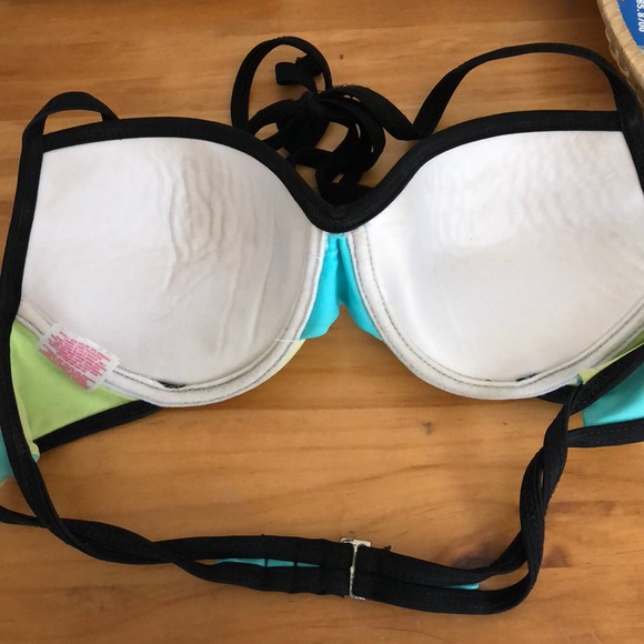 Bikini set - Picture 2 of 5